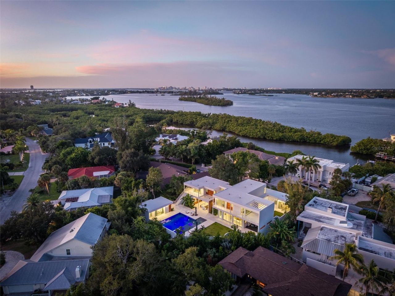 1355 Roberts Bay Lane, Sarasota, FL 34242 Photo