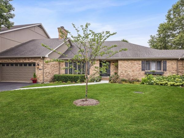 126 Castle Rock Lane , Bloomingdale, IL 60108