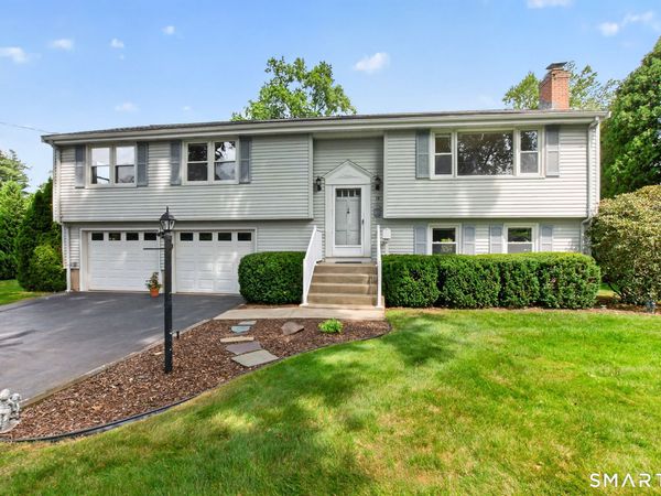 12 Syracuse, East Hartford, CT 06108