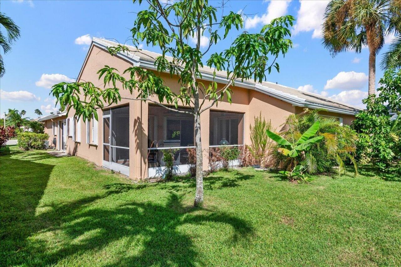 2590 Neaton Court, Wellington, FL 33414 Photo