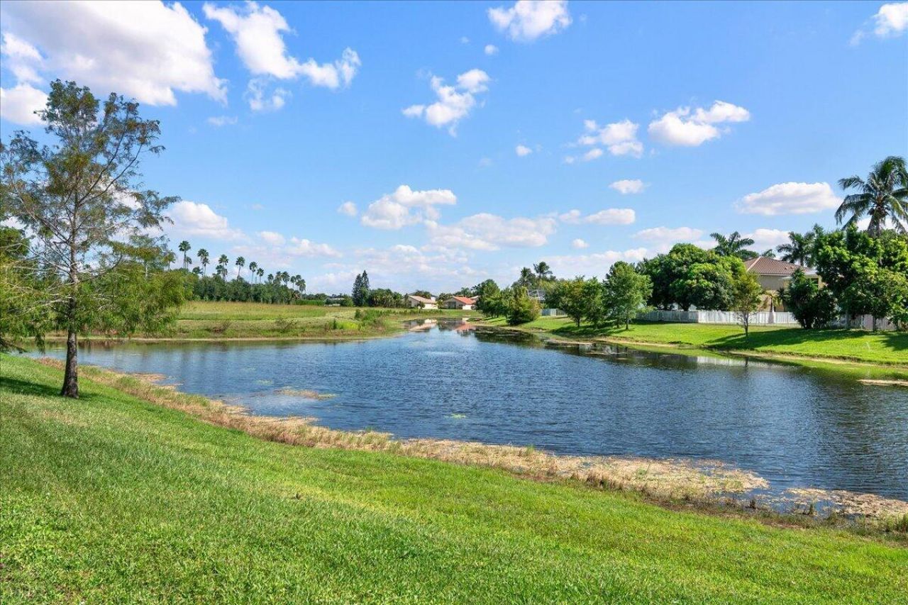 2590 Neaton Court, Wellington, FL 33414 Photo