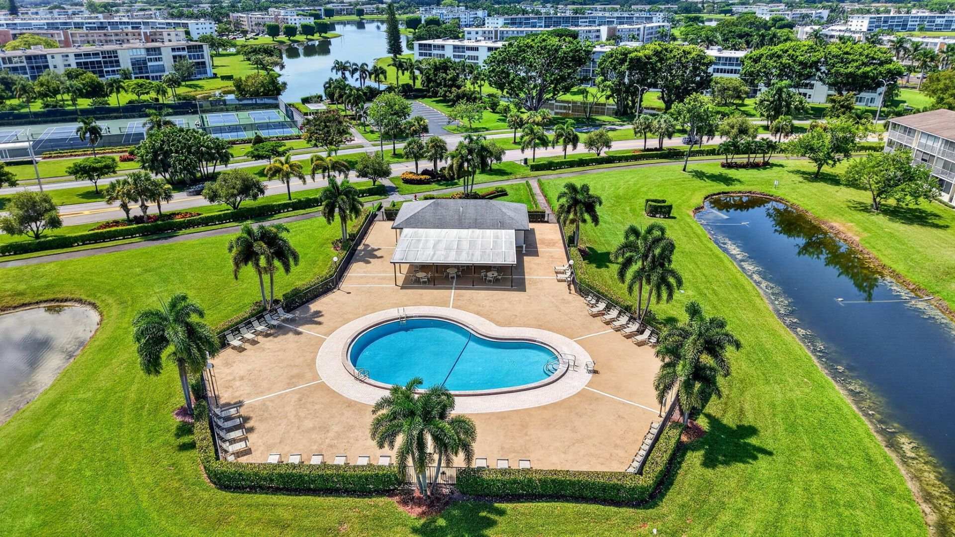 236 Preston Way, Unit f, Boca Raton, FL 33434 Photo