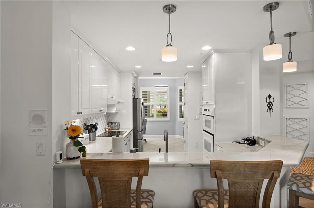 740 Waterford Dr, Unit 103, Naples, FL 34113 Photo