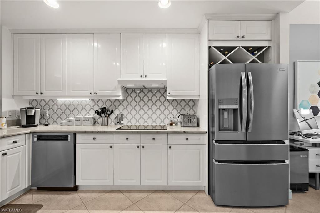 740 Waterford Dr, Unit 103, Naples, FL 34113 Photo