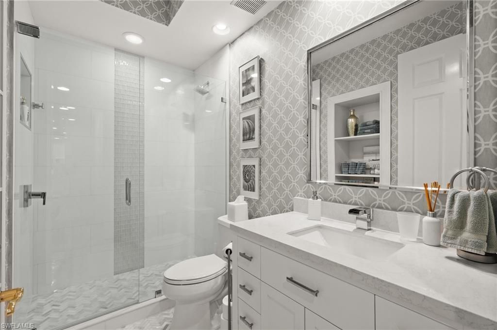 740 Waterford Dr, Unit 103, Naples, FL 34113 Photo