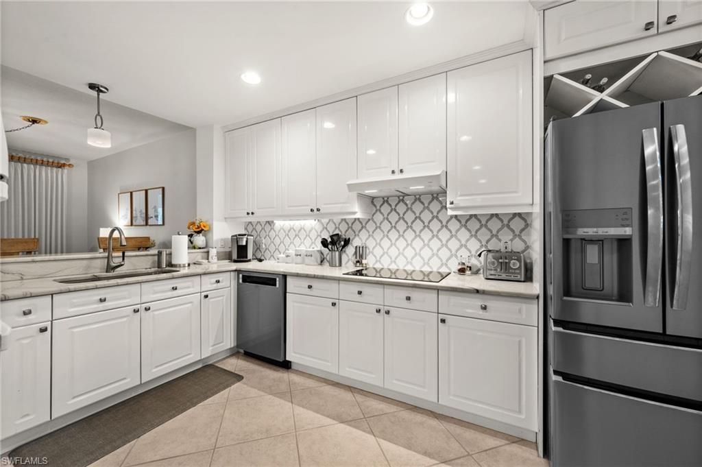 740 Waterford Dr, Unit 103, Naples, FL 34113 Photo