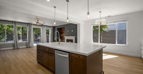 611 Caspian Court, Reno, NV 89521 Photo
