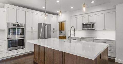 611 Caspian Court, Reno, NV 89521 Photo