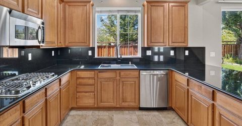 6575 Black Hills Court, Sparks, NV 89436 Photo