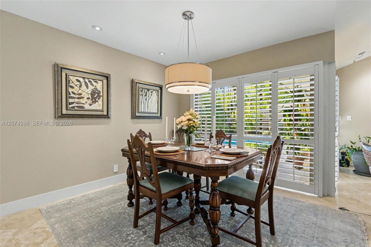 13 Dogwood Rd, Hollywood, FL 33021 Photo