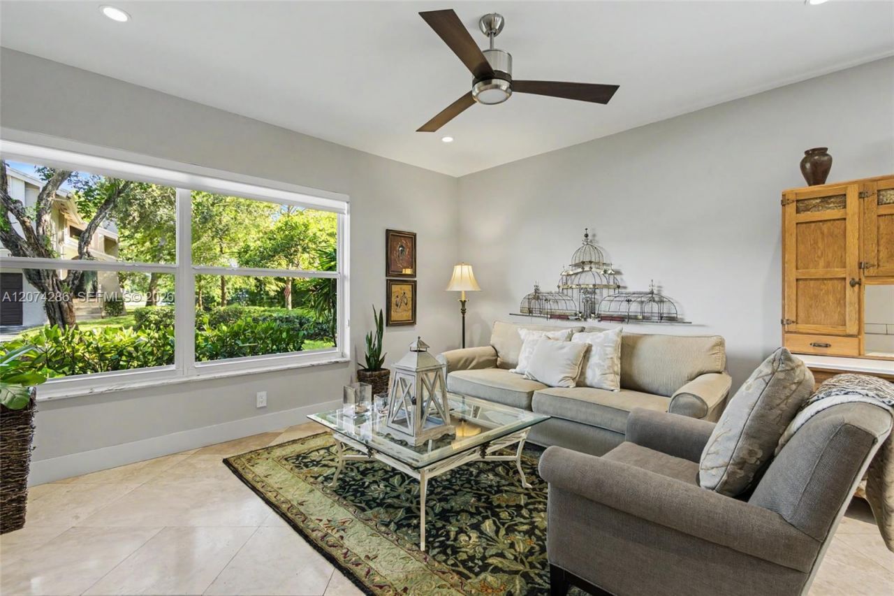 13 Dogwood Rd, Hollywood, FL 33021 Photo