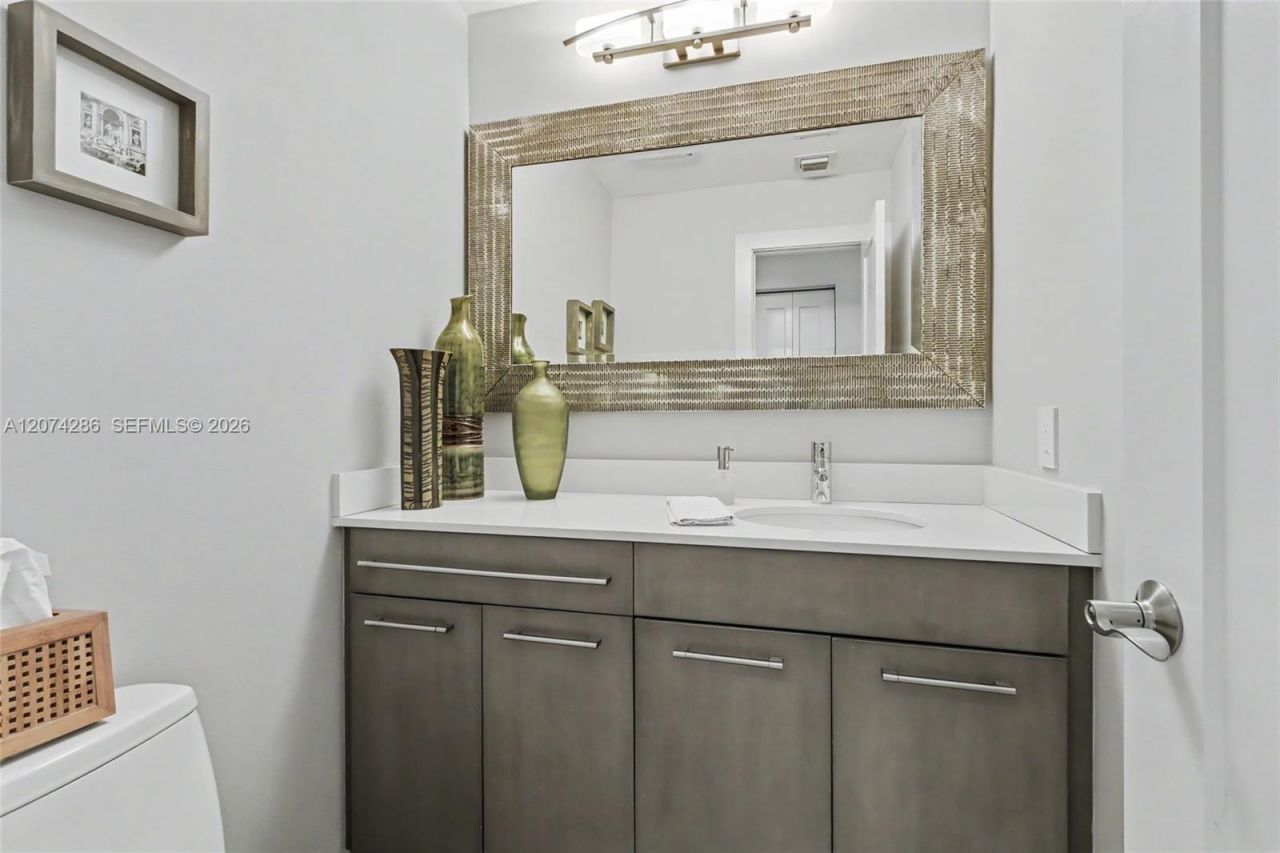 13 Dogwood Rd, Hollywood, FL 33021 Photo