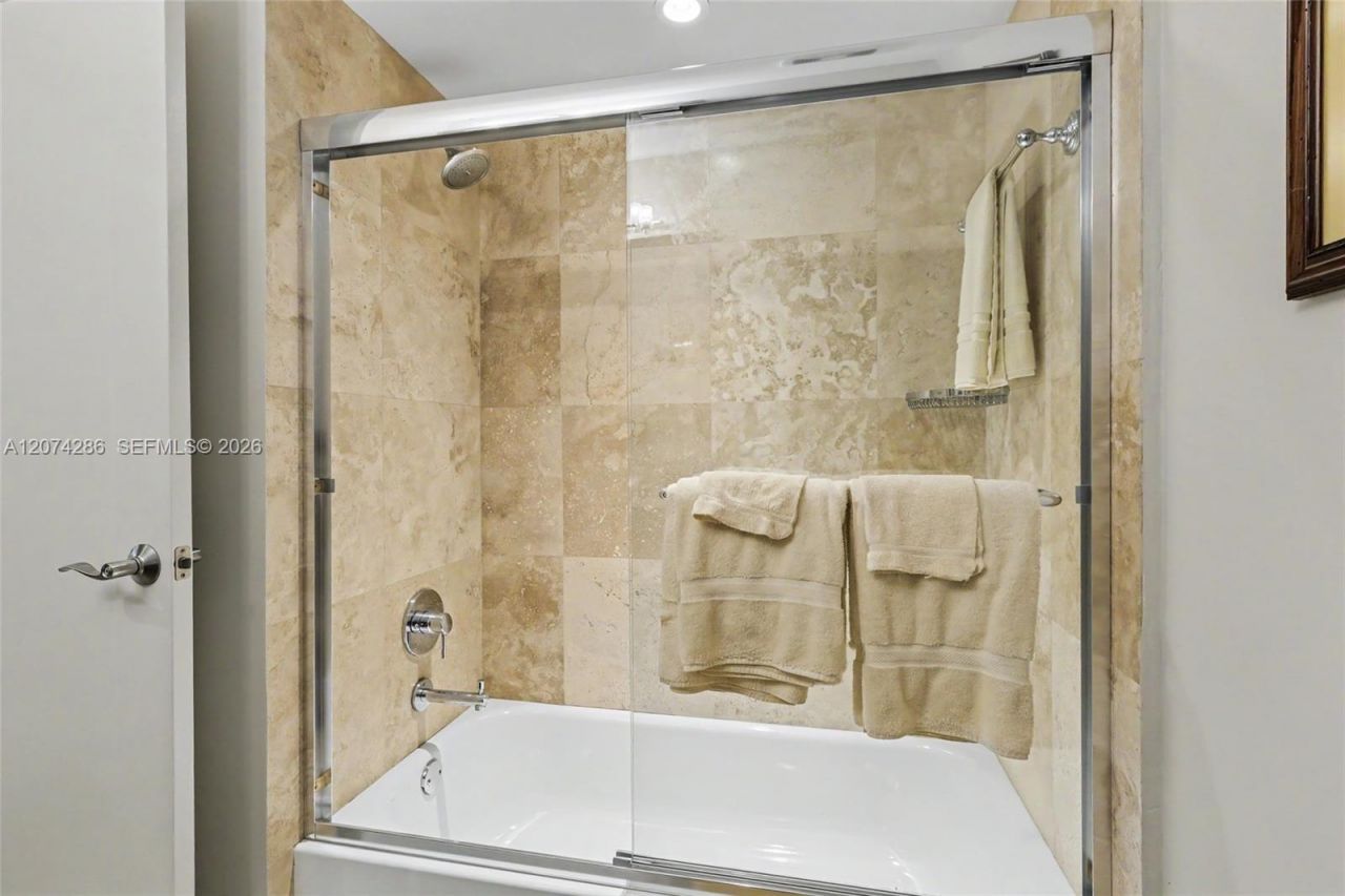13 Dogwood Rd, Hollywood, FL 33021 Photo
