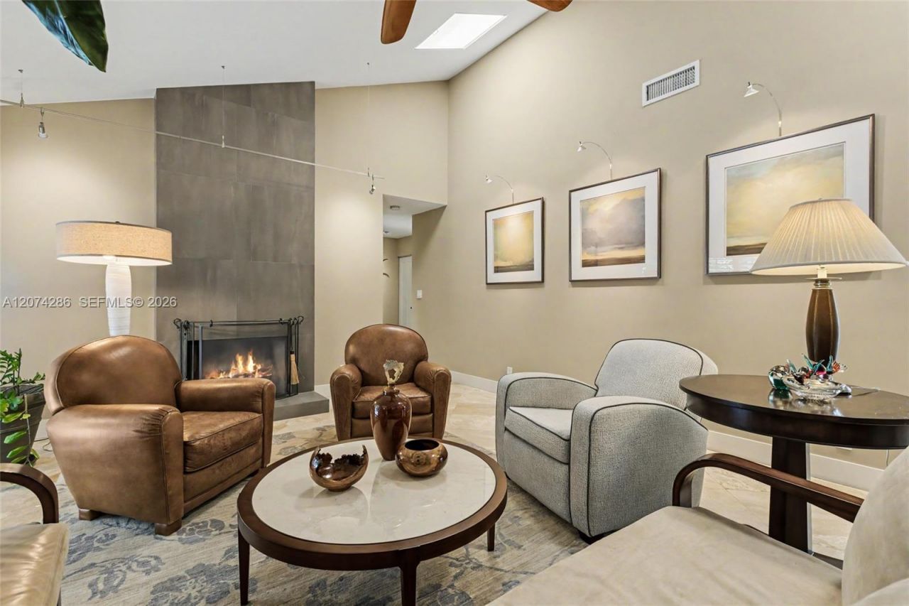13 Dogwood Rd, Hollywood, FL 33021 Photo