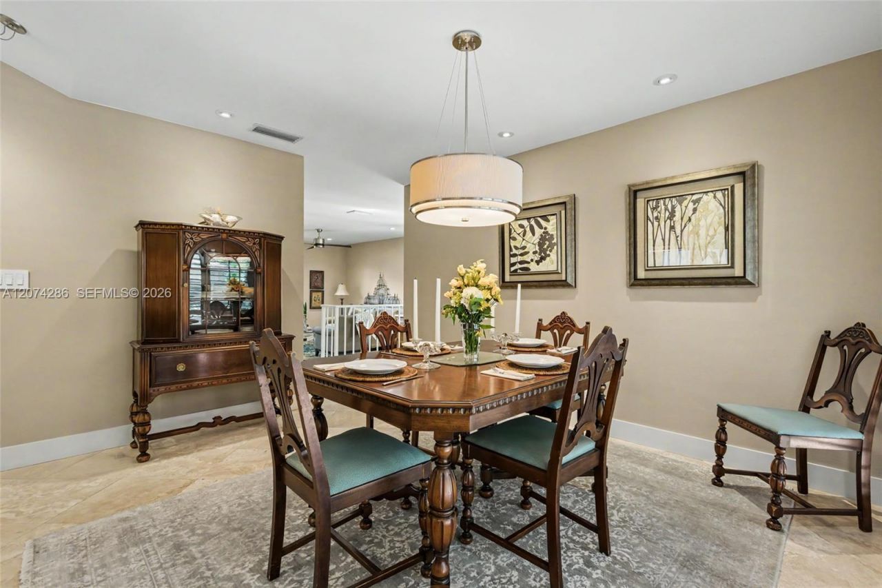 13 Dogwood Rd, Hollywood, FL 33021 Photo