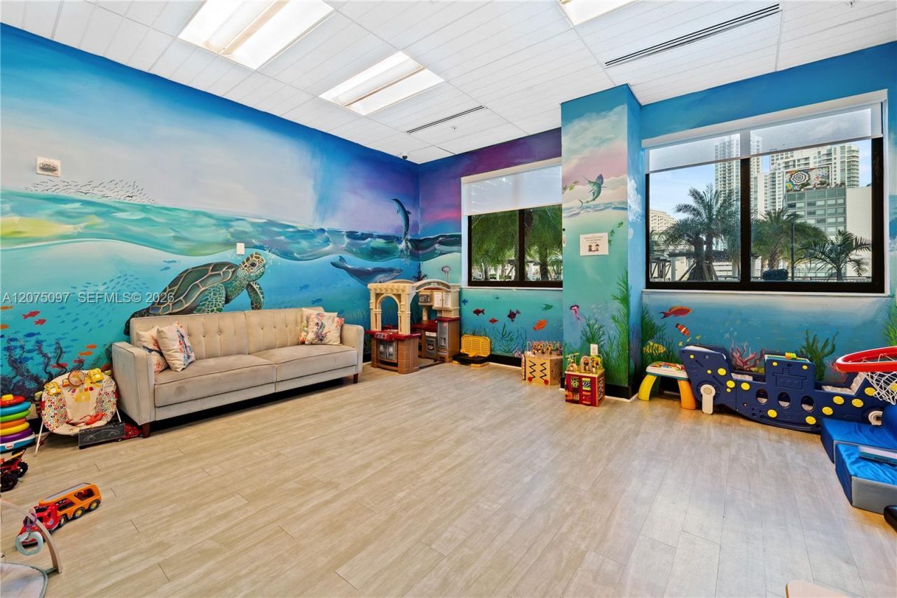 999 SW 1st Ave , Unit 2504, Miami, FL 33130 Photo