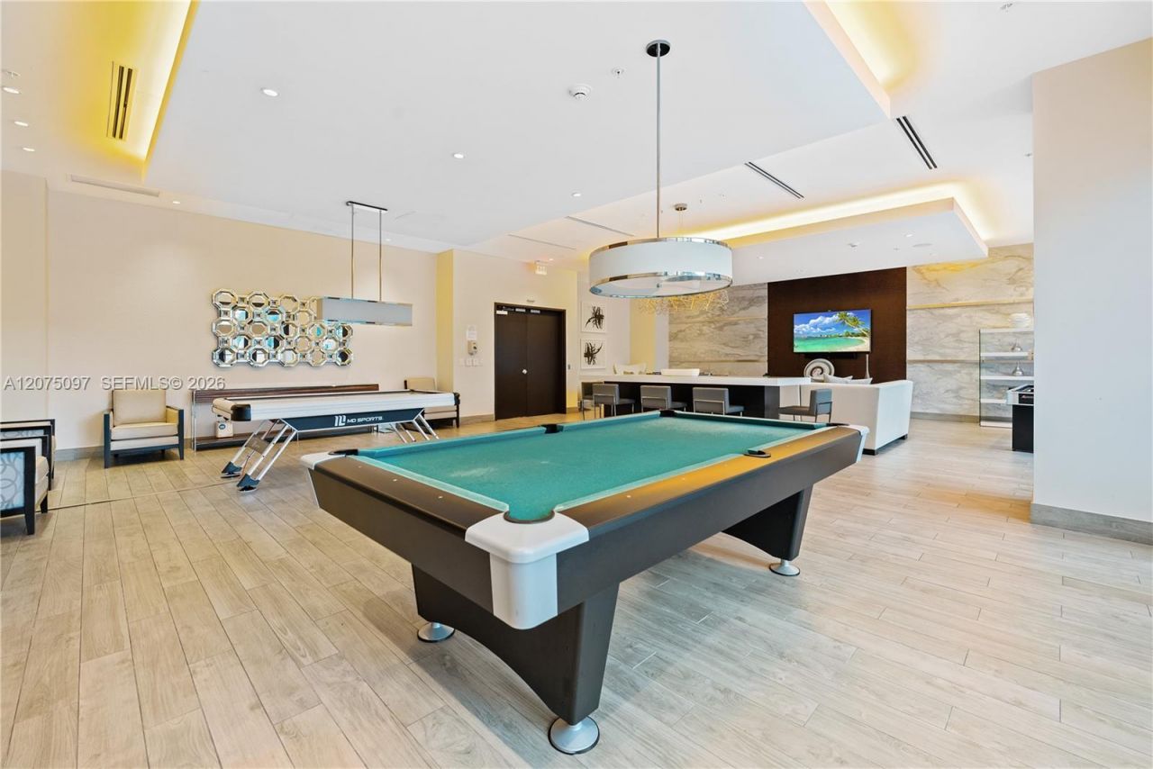 999 SW 1st Ave , Unit 2504, Miami, FL 33130 Photo