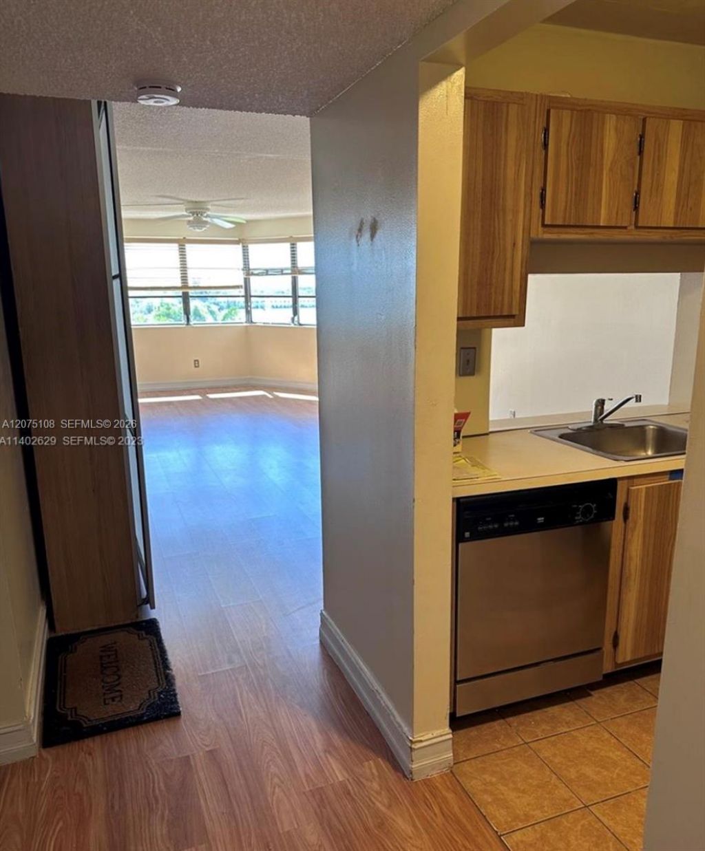 20850 San Simeon Way , Unit 603-5, Miami, FL 33179 Photo