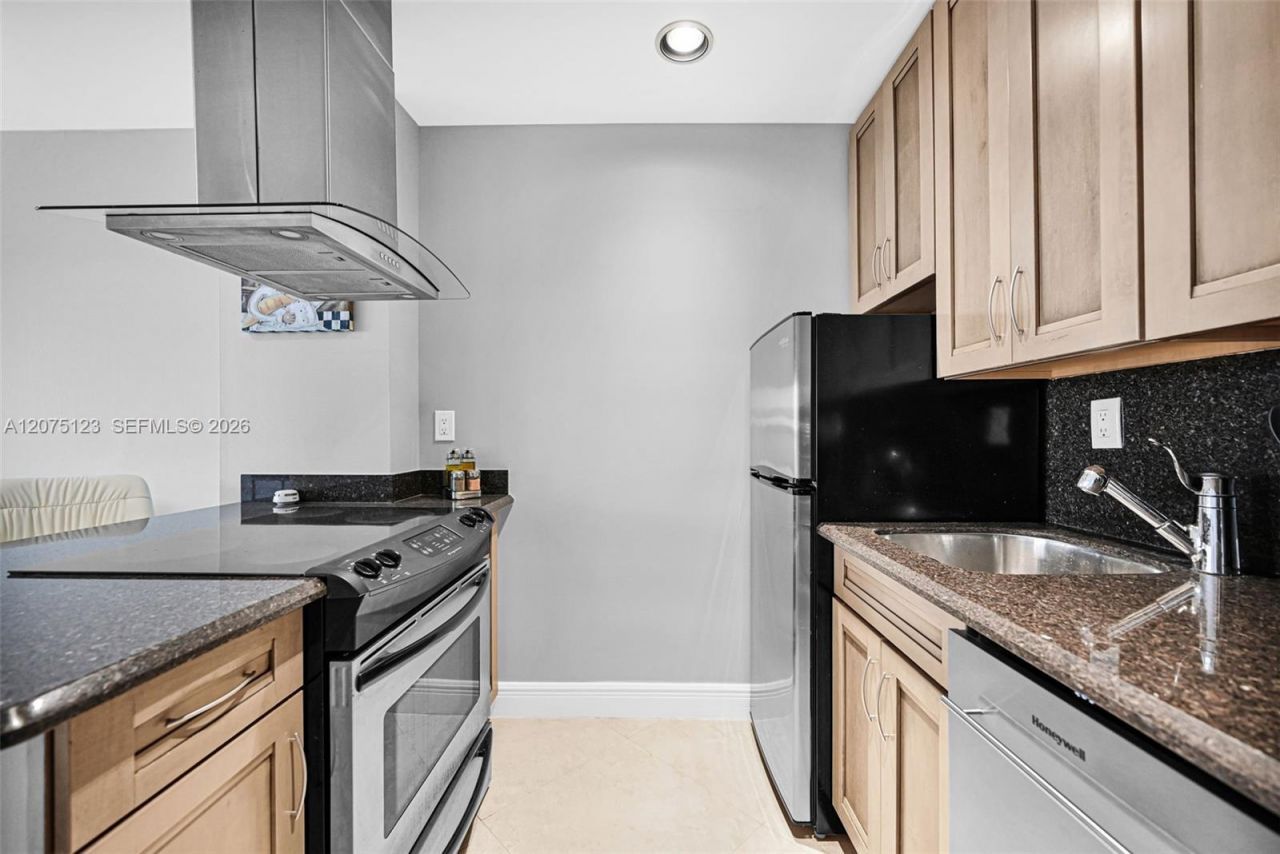 405 N Ocean Blvd , Unit 103, Pompano Beach, FL 33062 Photo