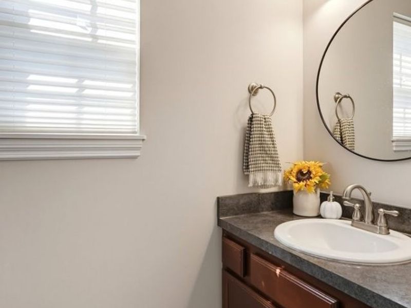 882 Queens Gate Way, Wadsworth, OH 44281 Photo 19