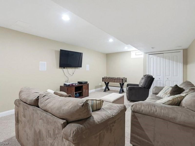 882 Queens Gate Way, Wadsworth, OH 44281 Photo 31