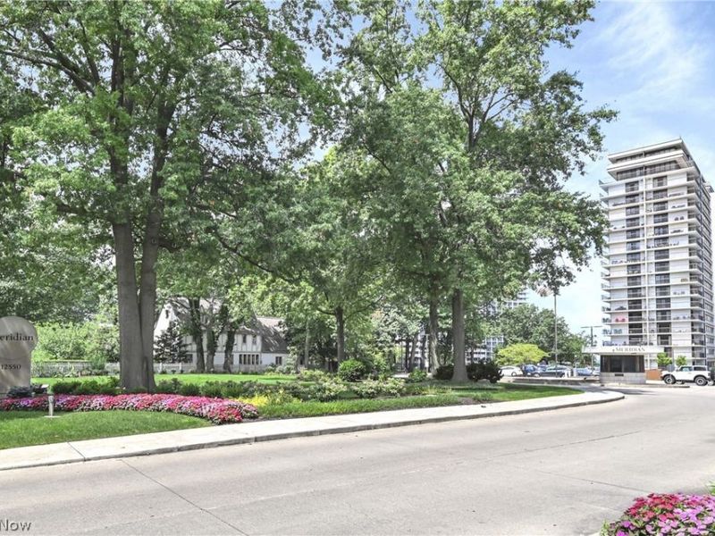 12550 Lake Avenue 12550 Lake Avenue Avenue, Unit 1407-1401, Lakewood, OH 44107 Photo 1