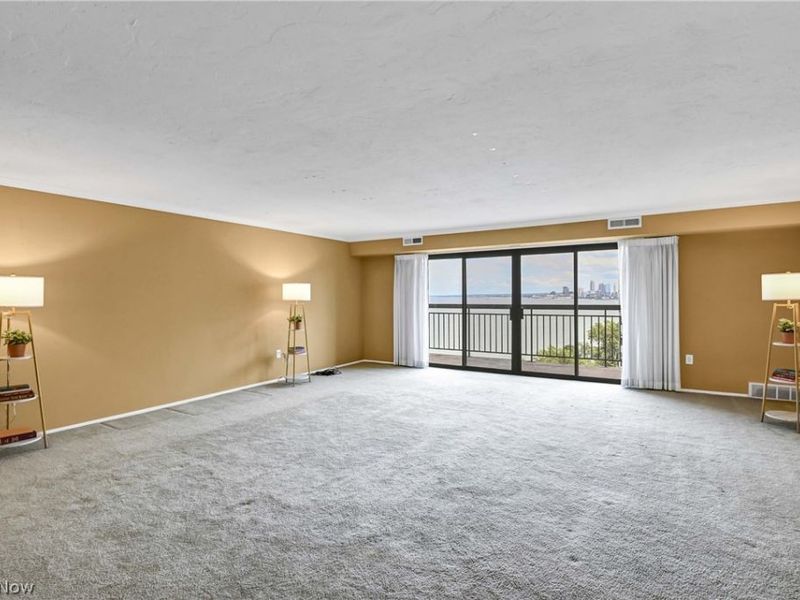 12550 Lake Avenue 12550 Lake Avenue Avenue, Unit 1407-1401, Lakewood, OH 44107 Photo 14