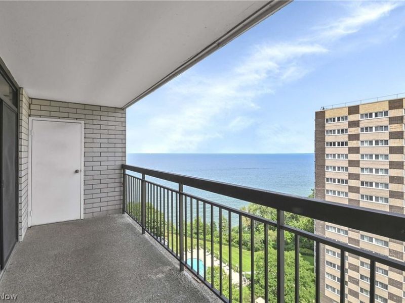 12550 Lake Avenue 12550 Lake Avenue Avenue, Unit 1407-1401, Lakewood, OH 44107 Photo 16