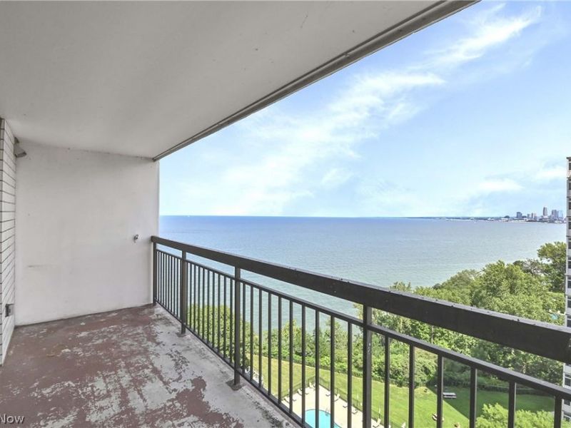 12550 Lake Avenue 12550 Lake Avenue Avenue, Unit 1407-1401, Lakewood, OH 44107 Photo 7