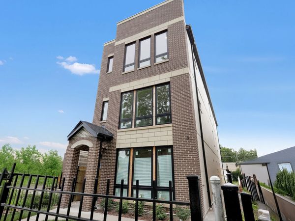4217 S Indiana Avenue , Chicago, IL 60653