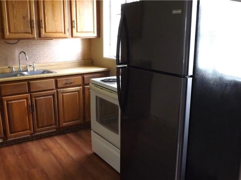 5857 Willaston Drive, Riverside, OH 45431 Photo 12