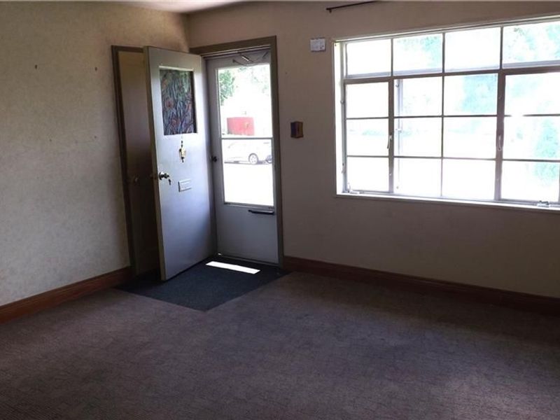 5857 Willaston Drive, Riverside, OH 45431 Photo 3