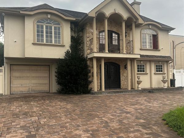 2829 Judith Drive , Bellmore, NY 11710