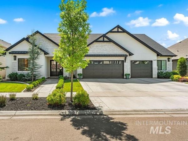 6401 W Biathlon, Eagle, ID 83616