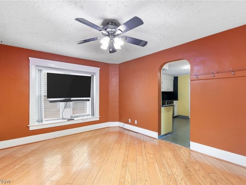 543 Allyn Street, Akron, OH 44311 Photo 10
