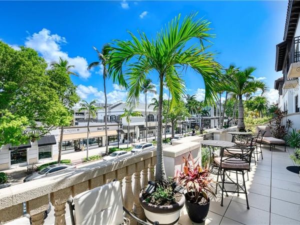 780 5th AVE S, Unit 203, NAPLES, FL 34102