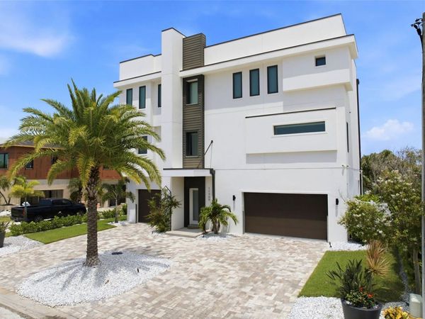 11365 6TH STREET E, TREASURE ISLAND, FL 33706