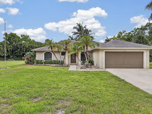 18842 91st Place N, Loxahatchee, FL 33470