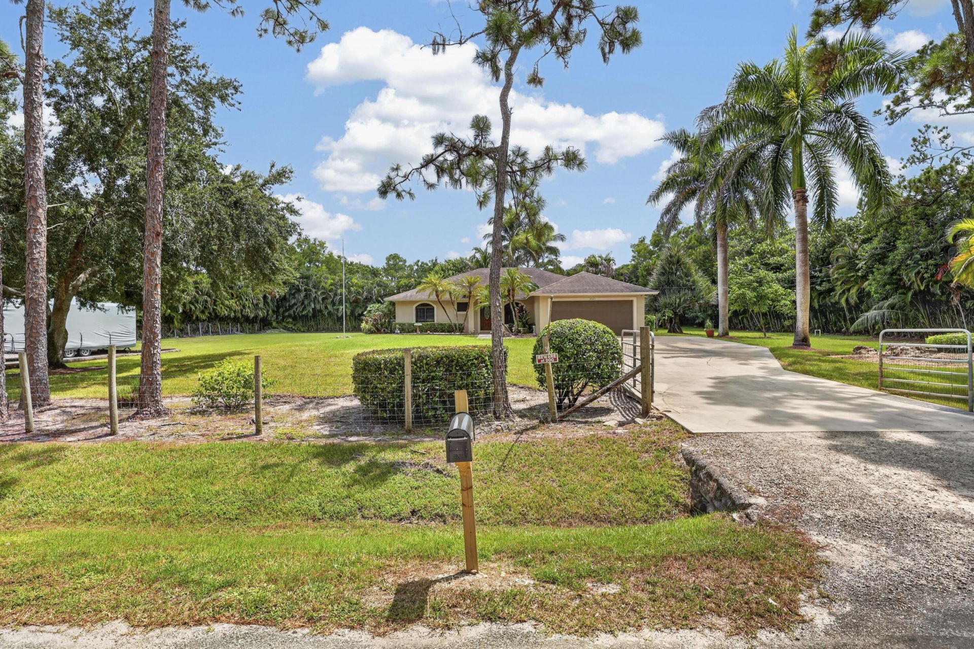18842 91st Place N, Loxahatchee, FL 33470 Photo