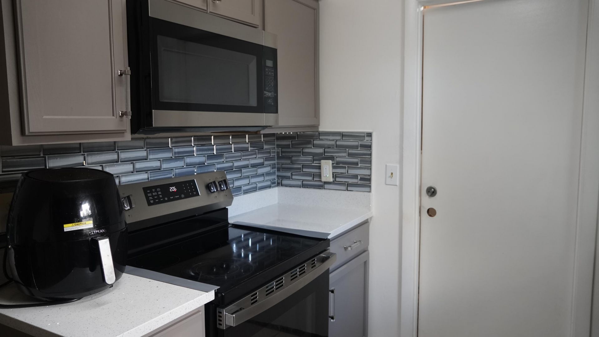5805 Bosque Lane, West Palm Beach, FL 33415 Photo