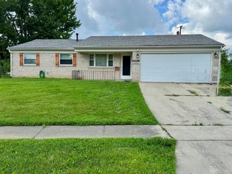 7201 Carmelita Drive, Huber Heights, OH 45424 Photo 2