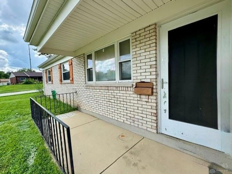 7201 Carmelita Drive, Huber Heights, OH 45424 Photo 4