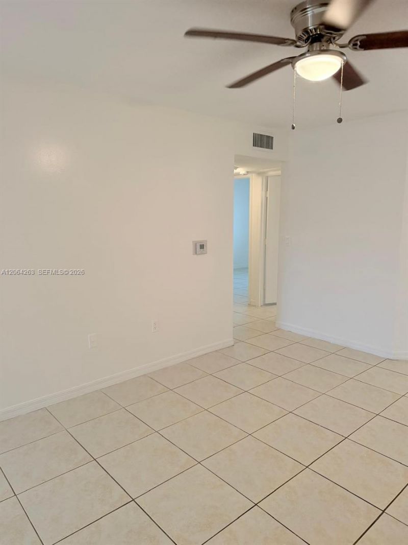 1250 SE 26th St , Unit 101, Homestead, FL 33035 Photo