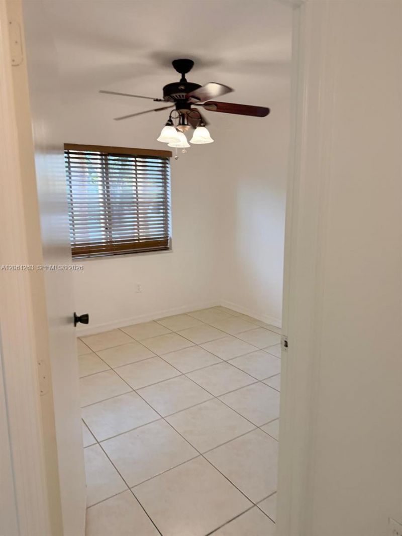 1250 SE 26th St , Unit 101, Homestead, FL 33035 Photo