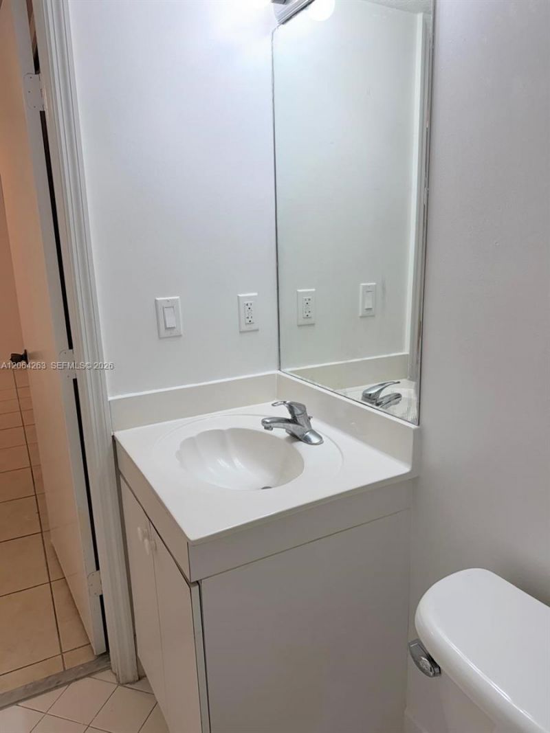 1250 SE 26th St , Unit 101, Homestead, FL 33035 Photo