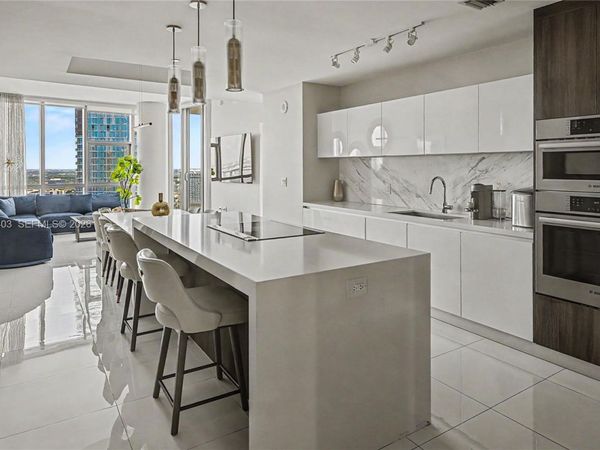 851 NE 1st Ave , Unit 3301, Miami, FL 33132