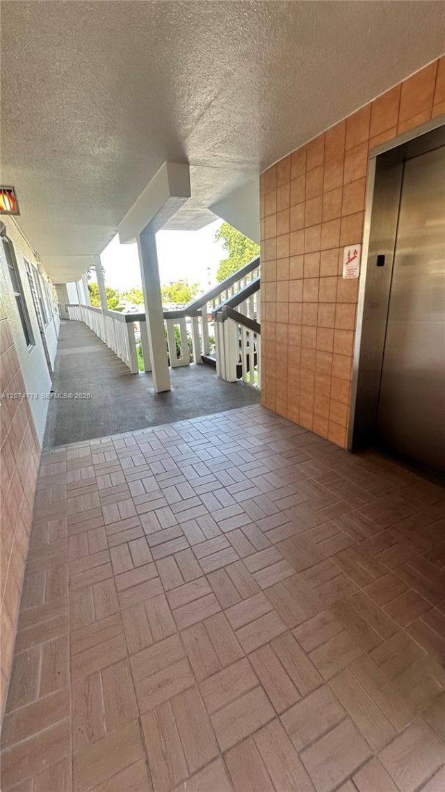 2027 Hythe B , Unit 2027, Boca Raton, FL 33434 Photo