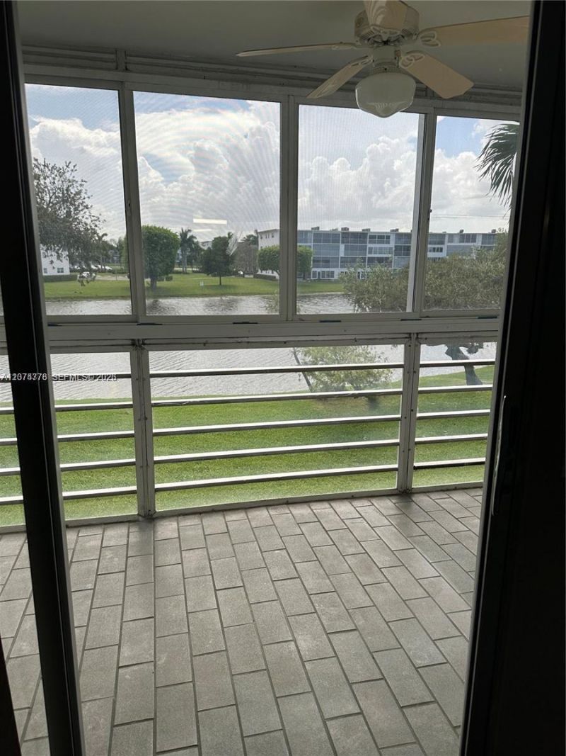2027 Hythe B , Unit 2027, Boca Raton, FL 33434 Photo