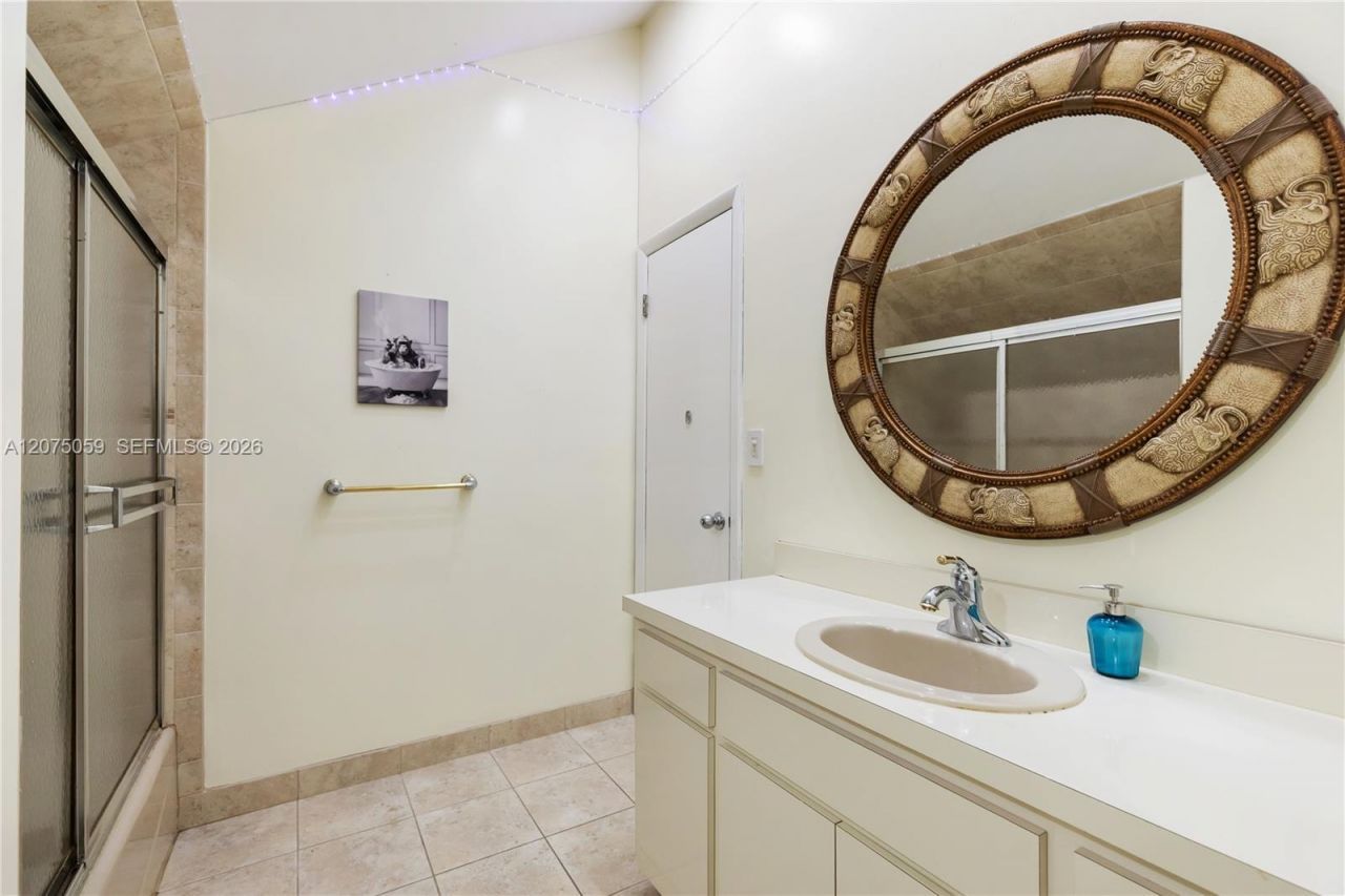 801 Mockingbird Ln , Plantation, FL 33324 Photo