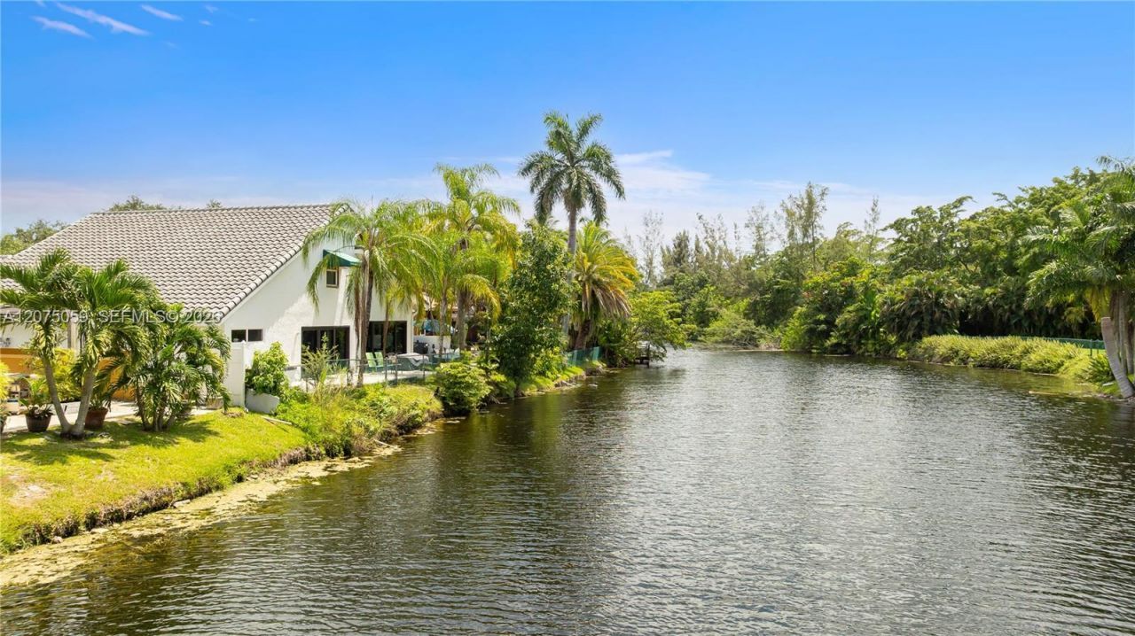 801 Mockingbird Ln , Plantation, FL 33324 Photo